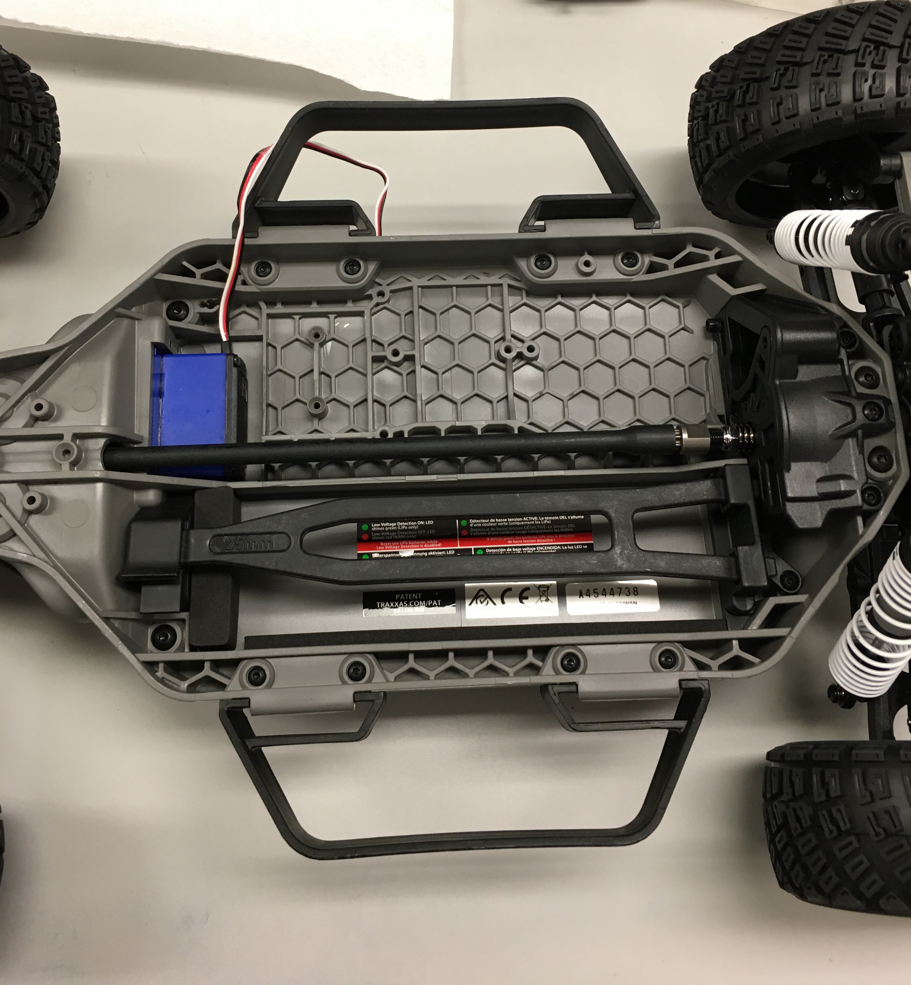 ../../_images/llchassis05.JPG